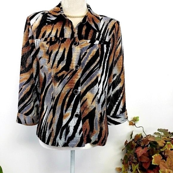 Southern Lady Animal Print Semi Sheer Jacket Shirt VGUC - Picture 1 of 12